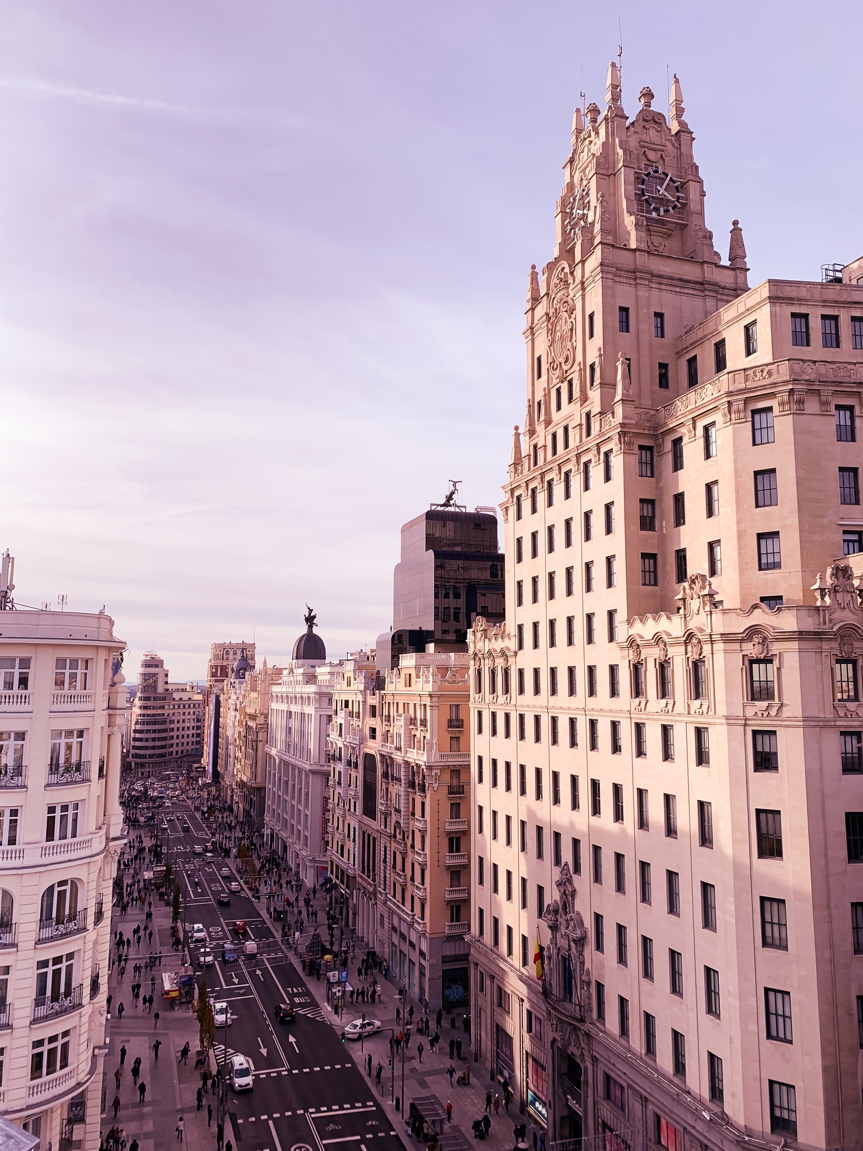 one day in madrid gran vía