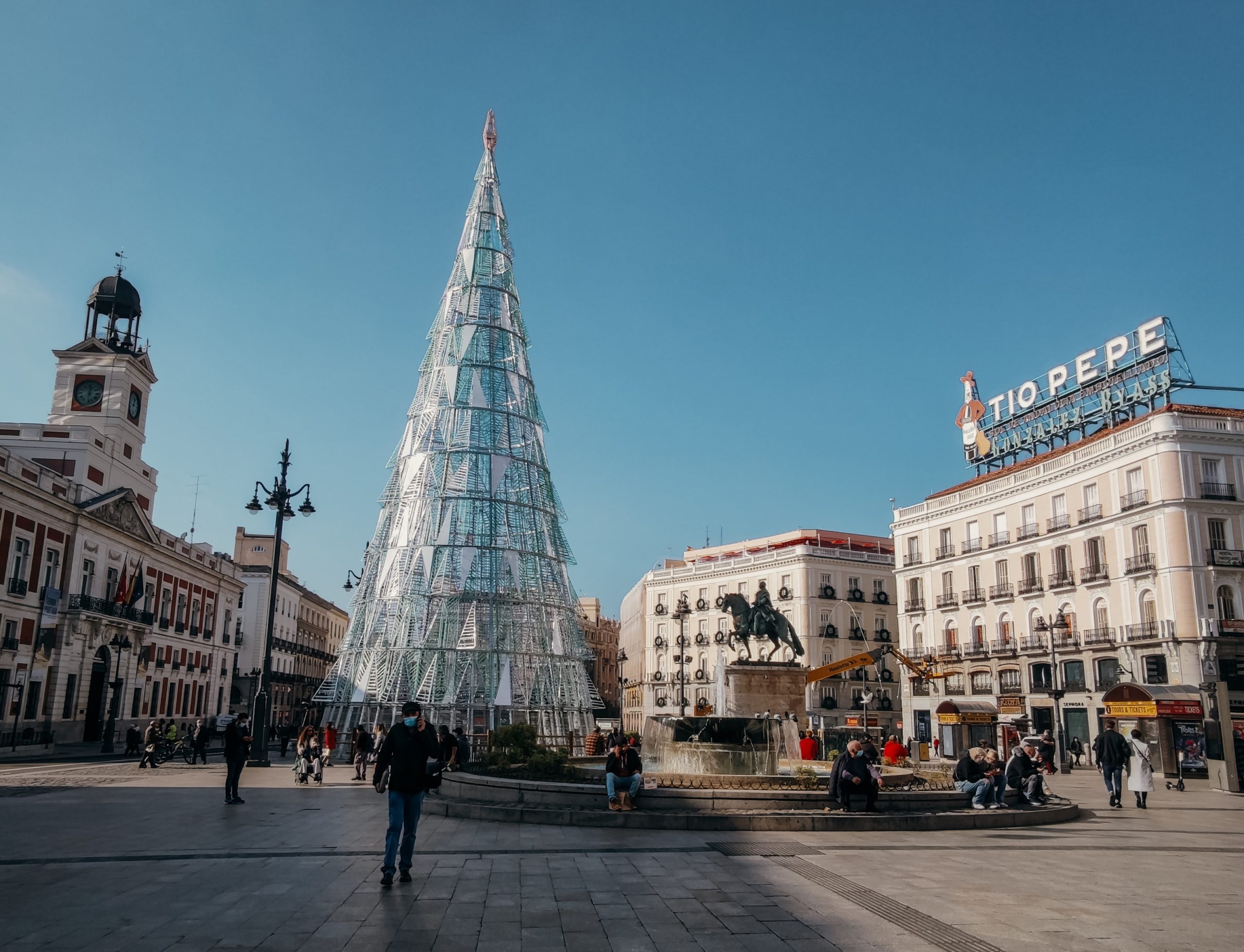 One day in Madrid Sol Puerta del sol Madrid