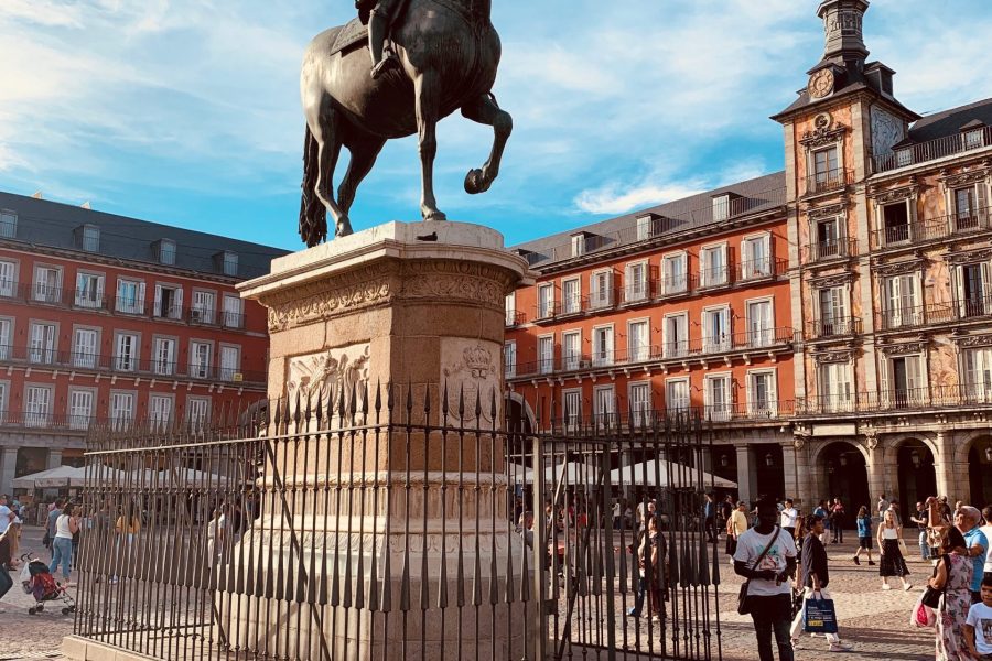 title photo madrid bucket list challenge