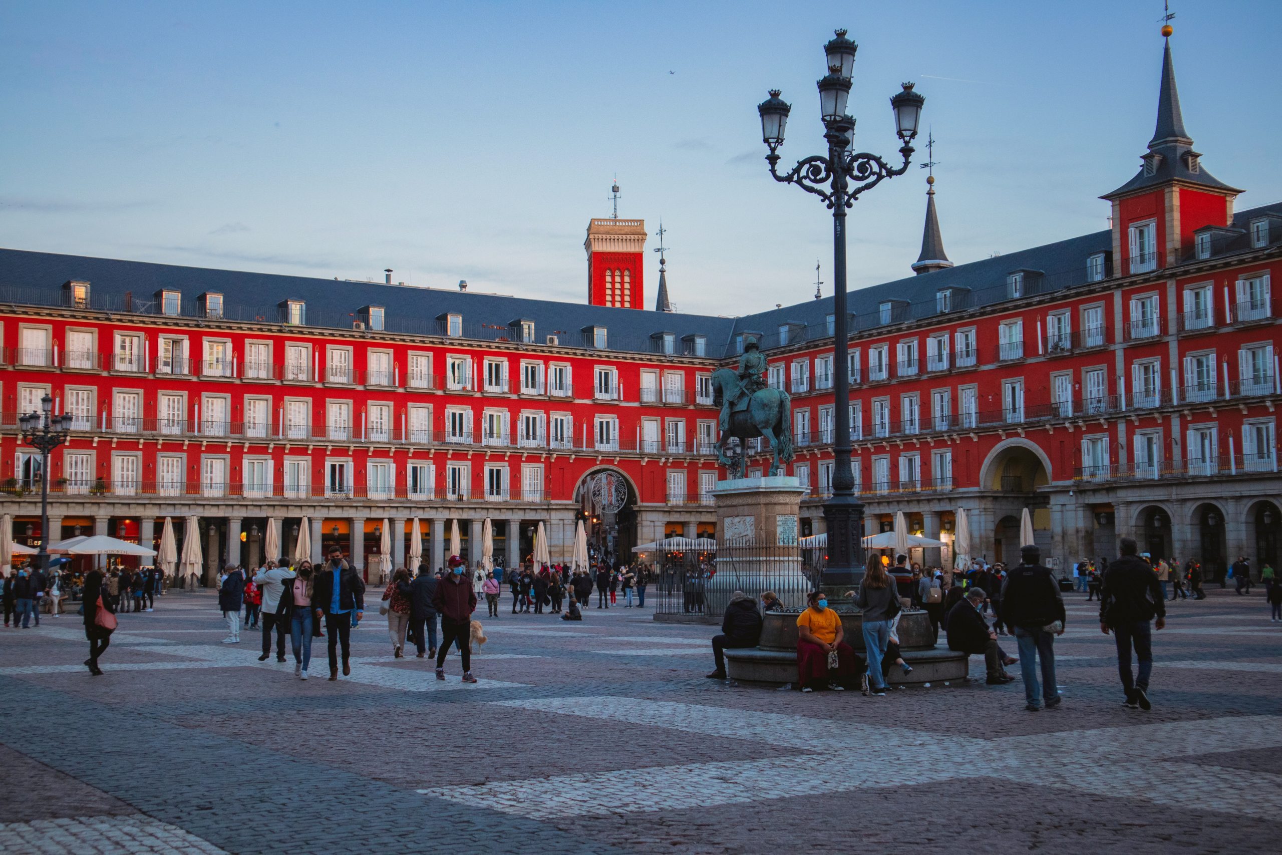 4 days in Madrid plaza mayor