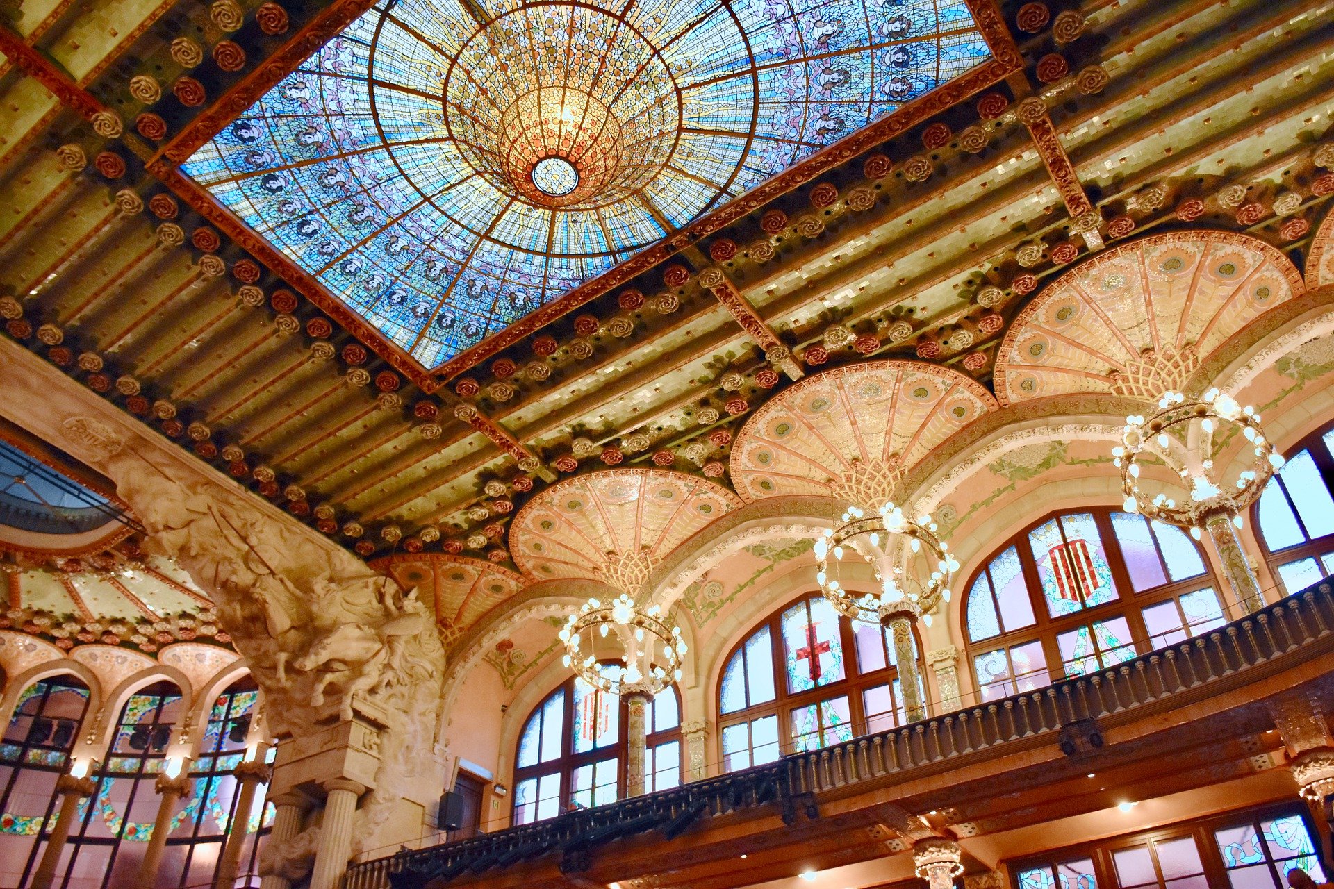 romantic things to do in Barcelona famous buildings in barcelona free things to do in Barcelona palau de la musica barcelona bucket list