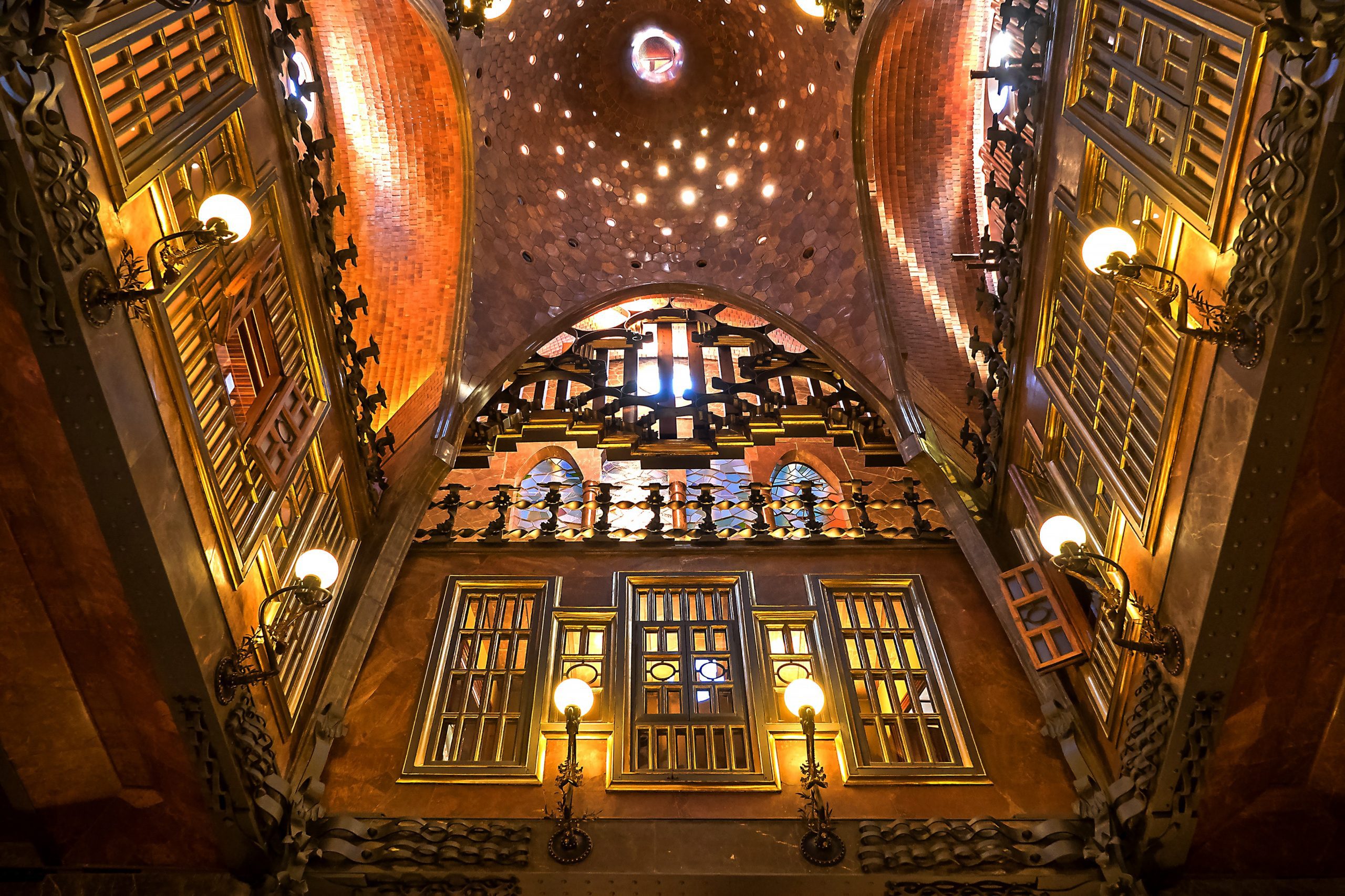 free museums in barcelona Palau güell