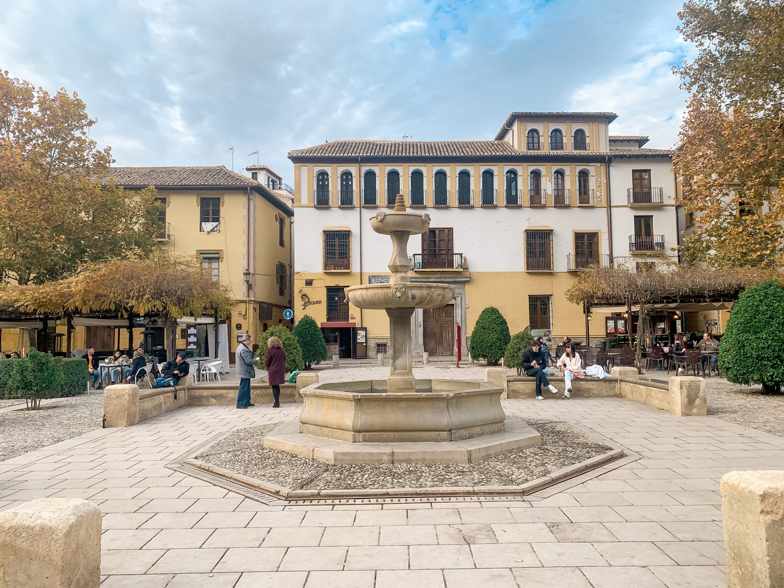 self guided walking tour Granada paseo de los tristes