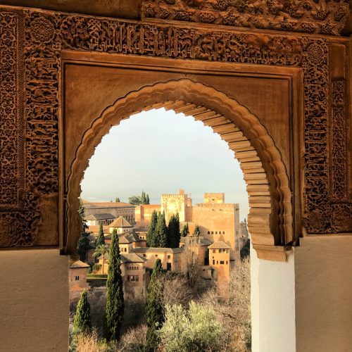 self guided walking tour Granada in winter Generalife