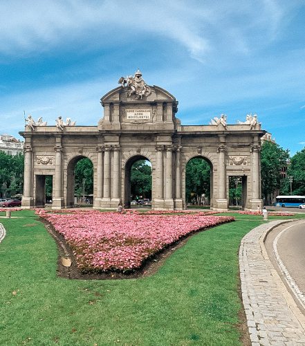 Puerta de Alcala Madrid Instagram Spots