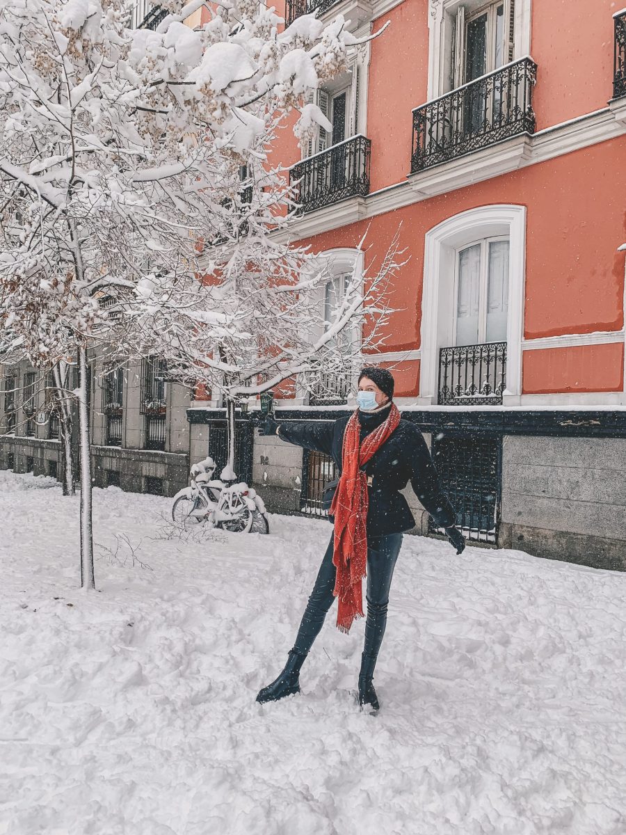 Is it snowing in Spain Madrid Filomena photo snow